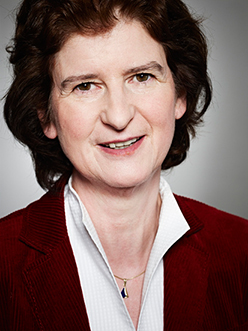 State Minister Dr. Eva-Maria Stange State Minister Dr. Eva-Maria Stange