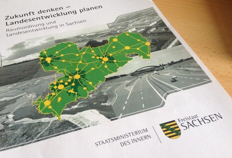 Foto Deckblatt des Landesentwicklungsplanes